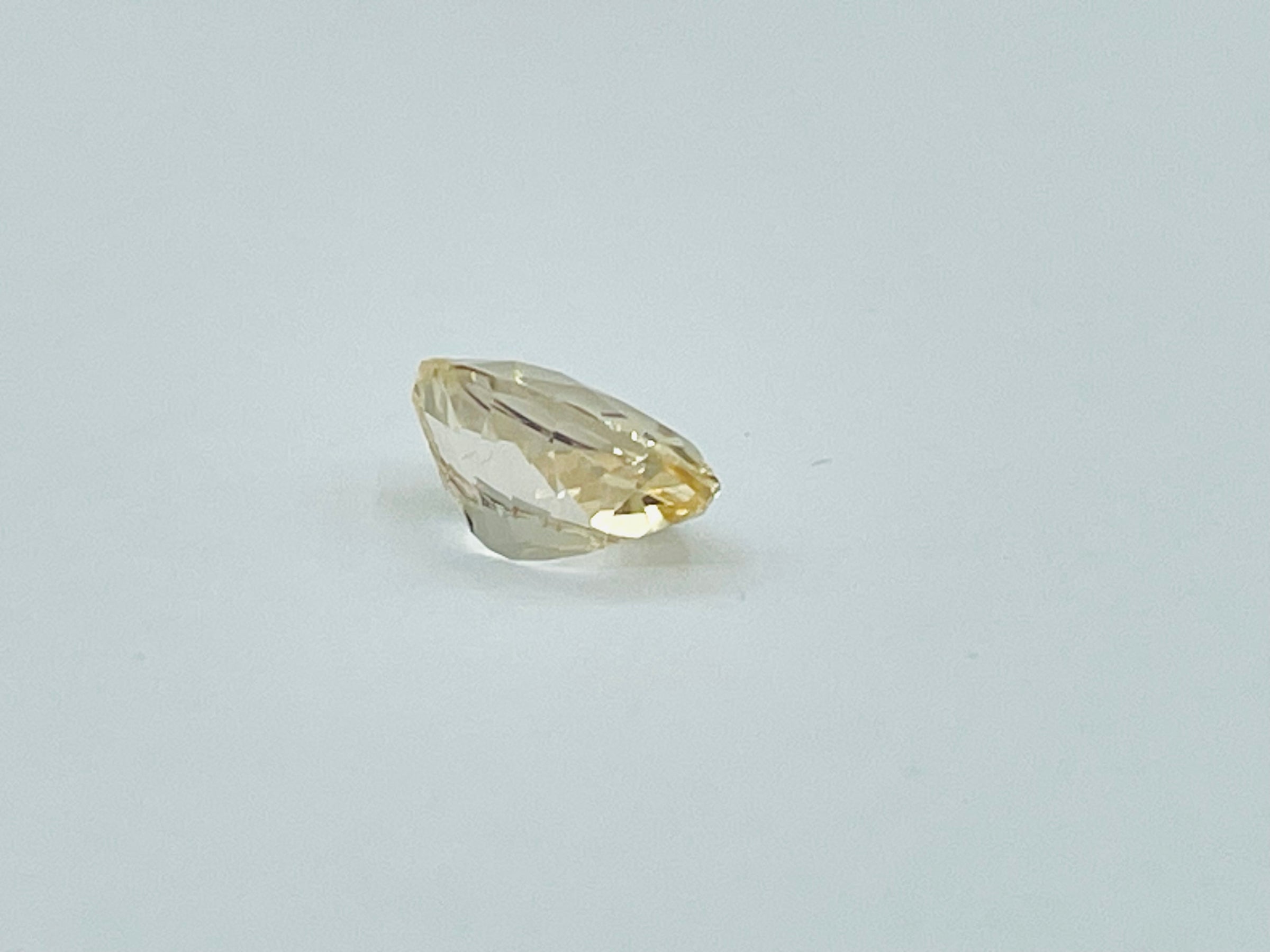 Peach coloured sapphire
