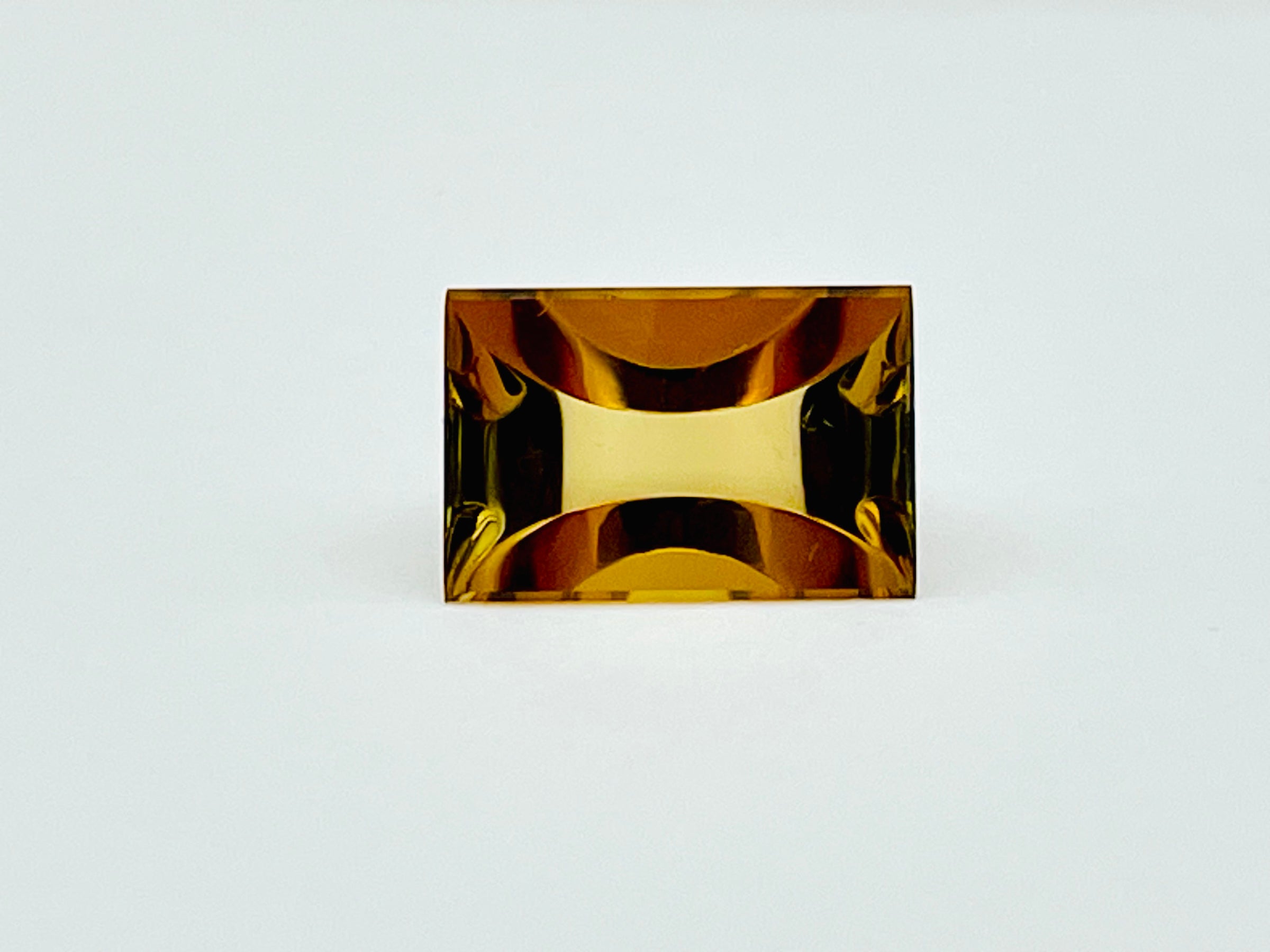 Pleochronic tourmaline