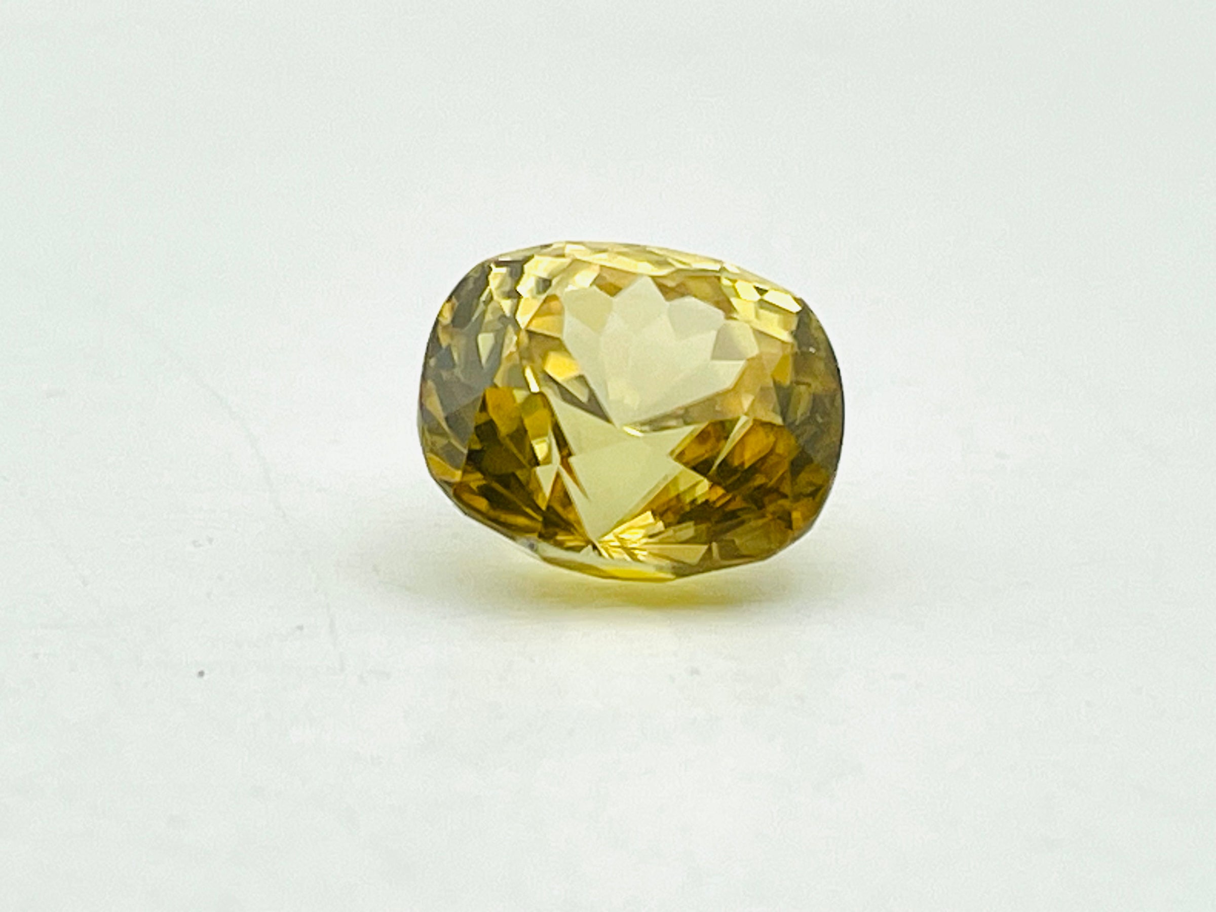 Natural yellow zircon