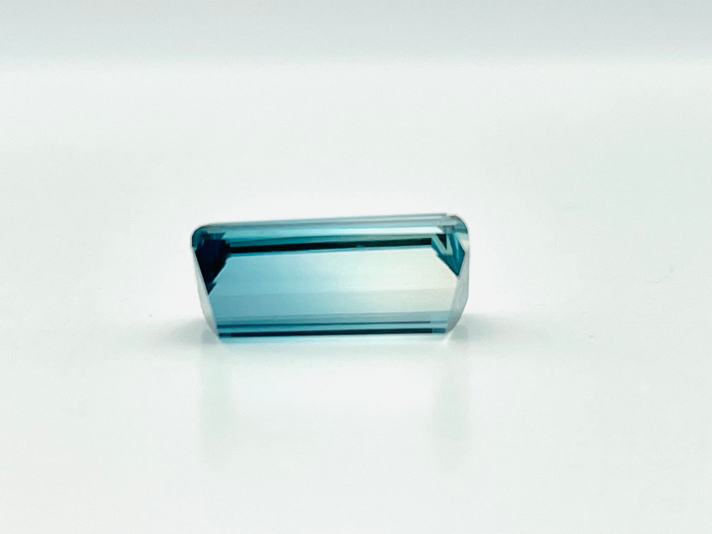 Bi-colour blue tourmaline