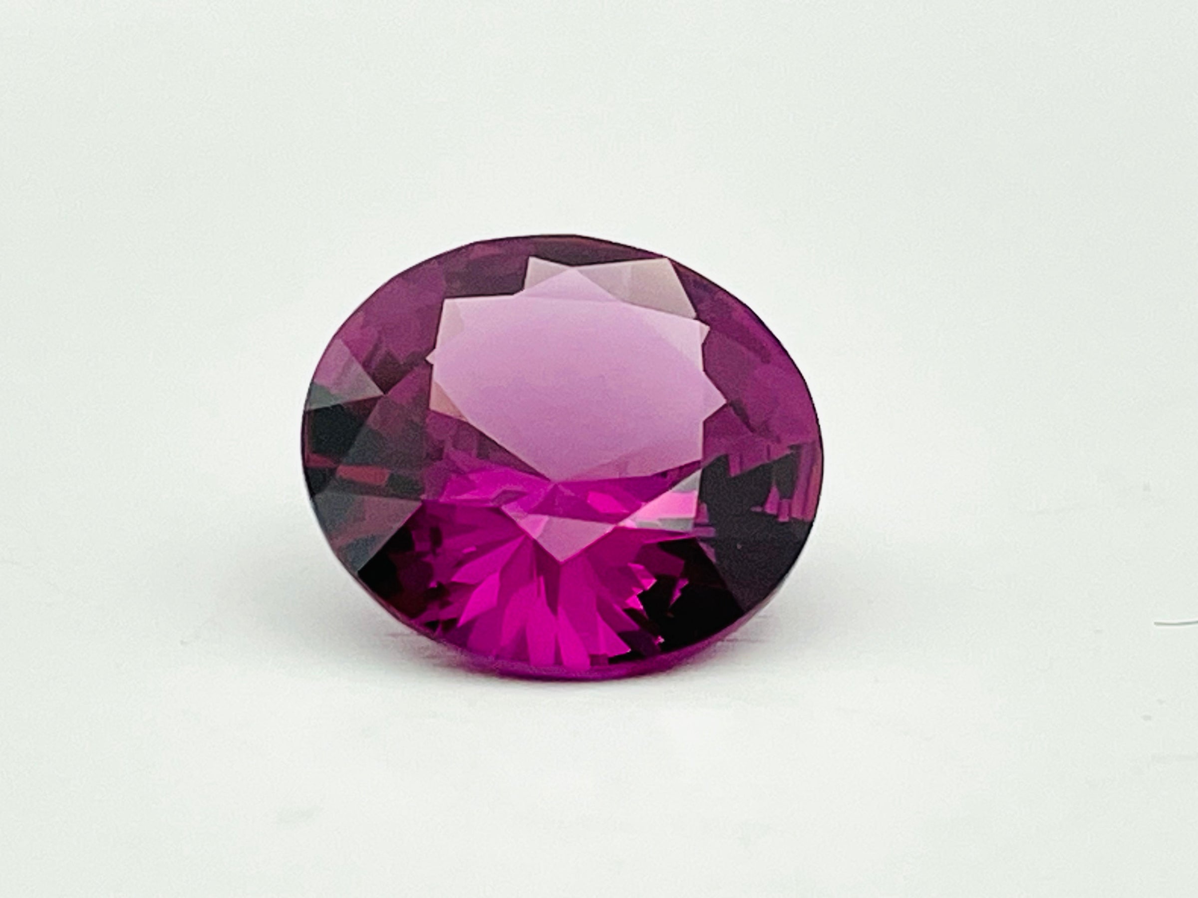 Natural rhodolite garnet