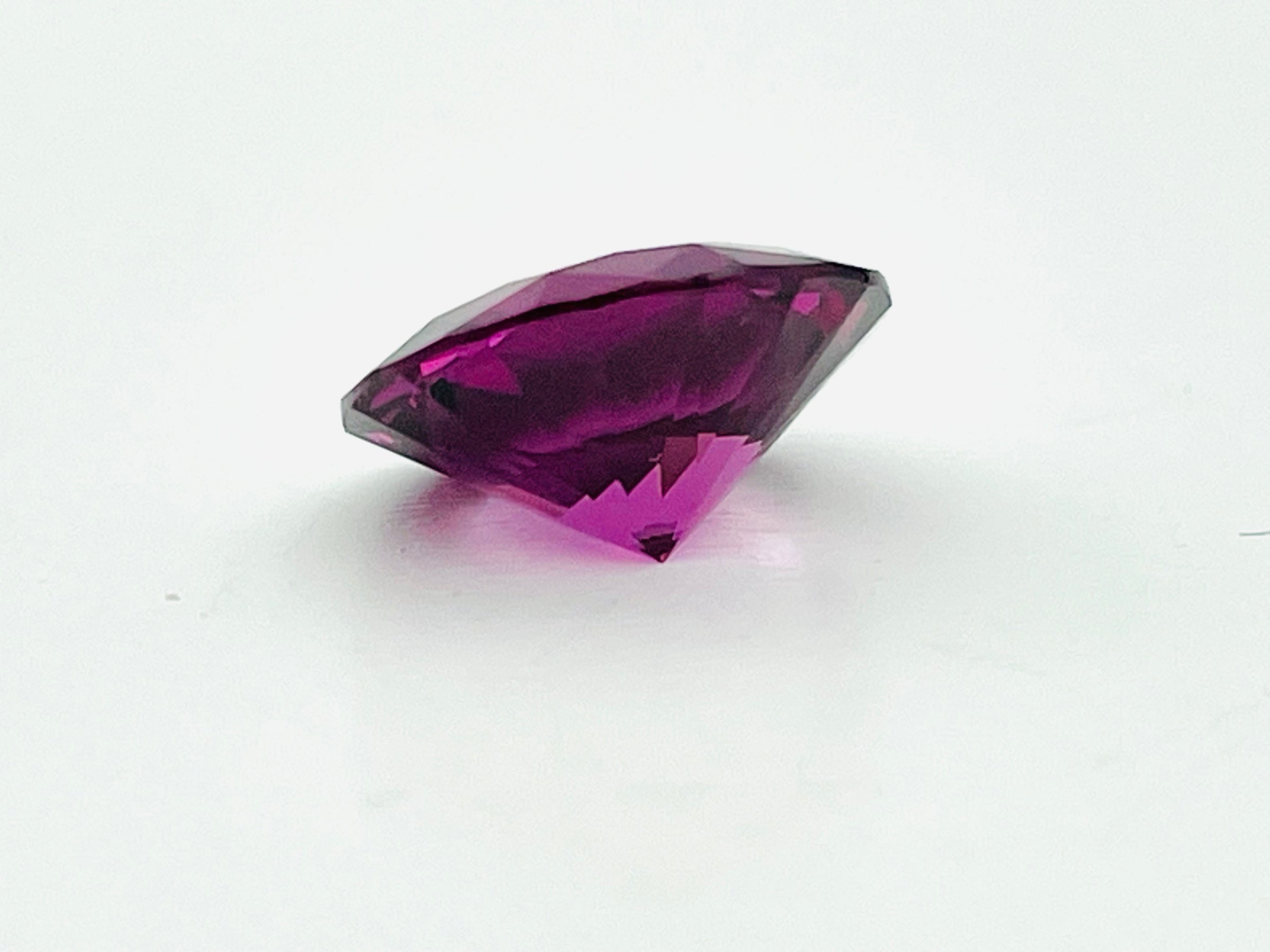 Natural rhodolite garnet