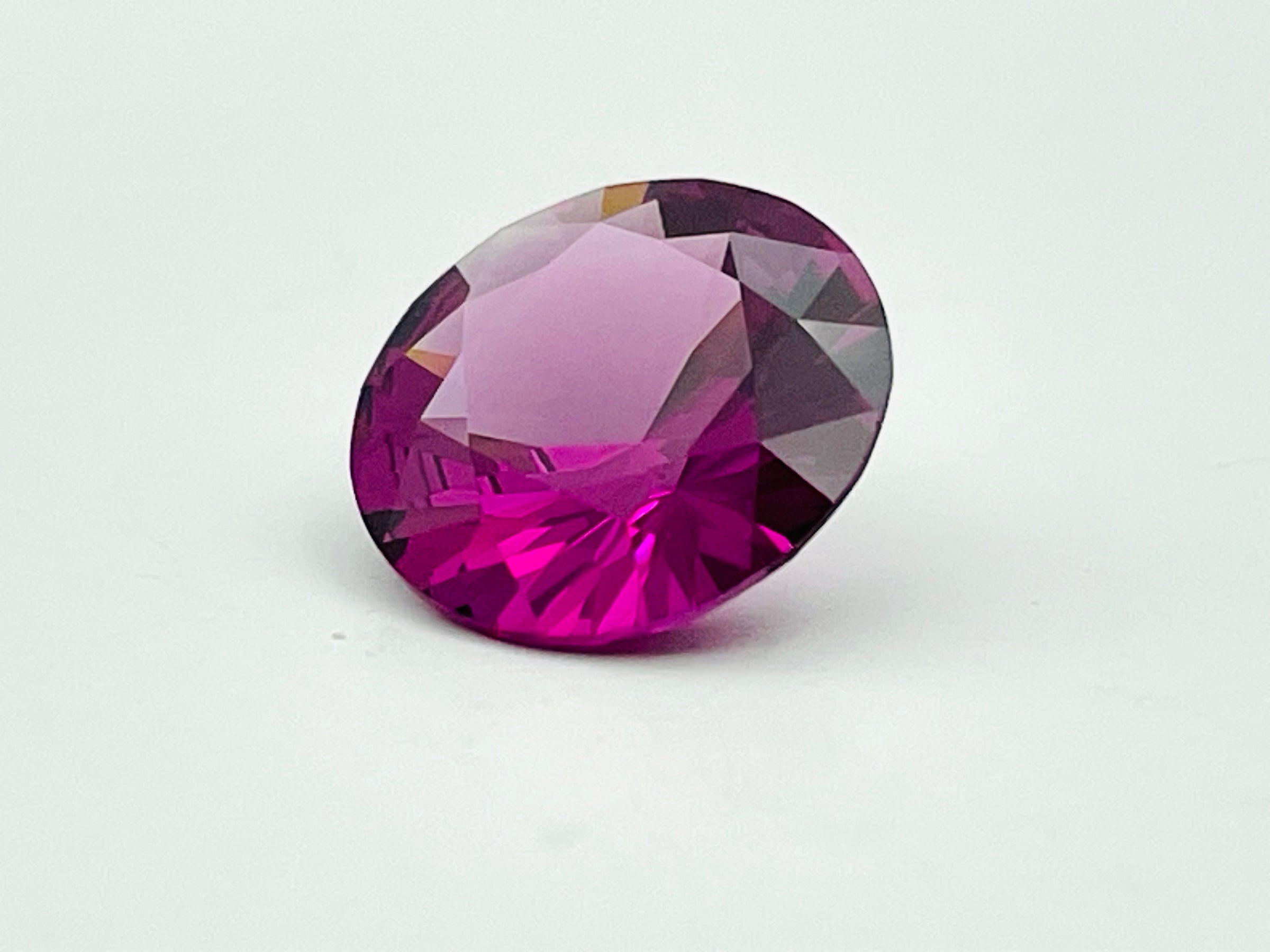 Natural rhodolite garnet
