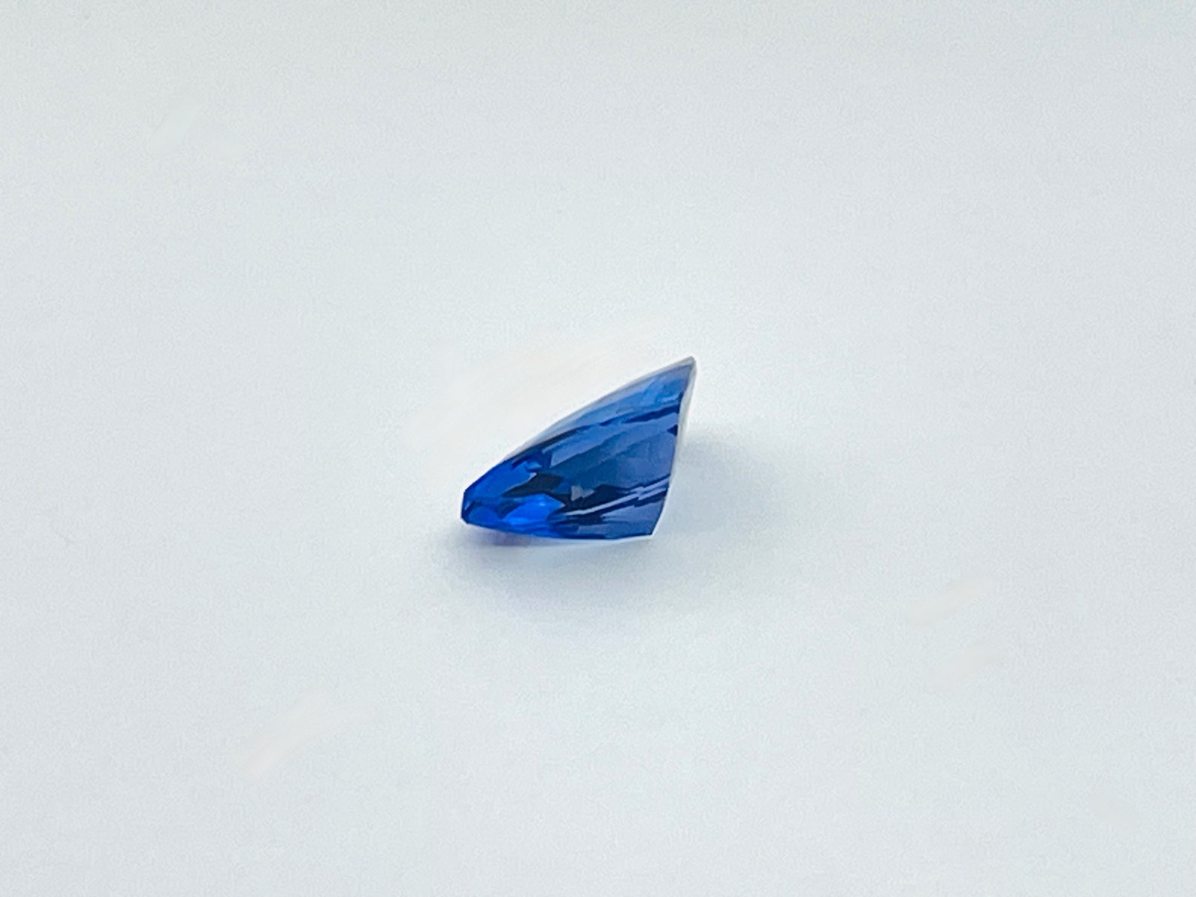Triangular blue Tanzanite gem