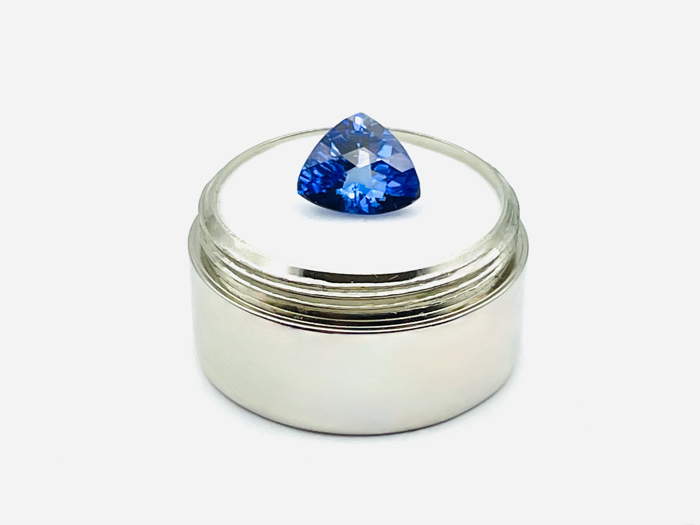 Triangular blue Tanzanite gem
