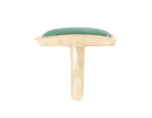 Long rectangle jade ring in yellow gold, four small diamonds.