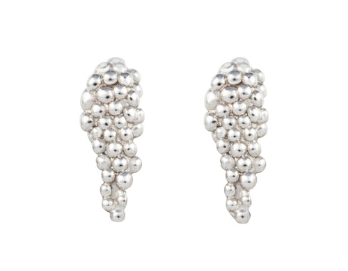 Pair of platinum studs in the shape of a bunch of grapes carved in detail in relief.