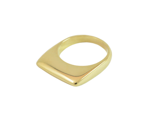 Yellow gold ring, square across top, knife edge.