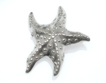 Sterling silver sculpted starfish pendant.