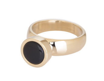 Yellow gold ring with pedestal to round face set with black onyx.