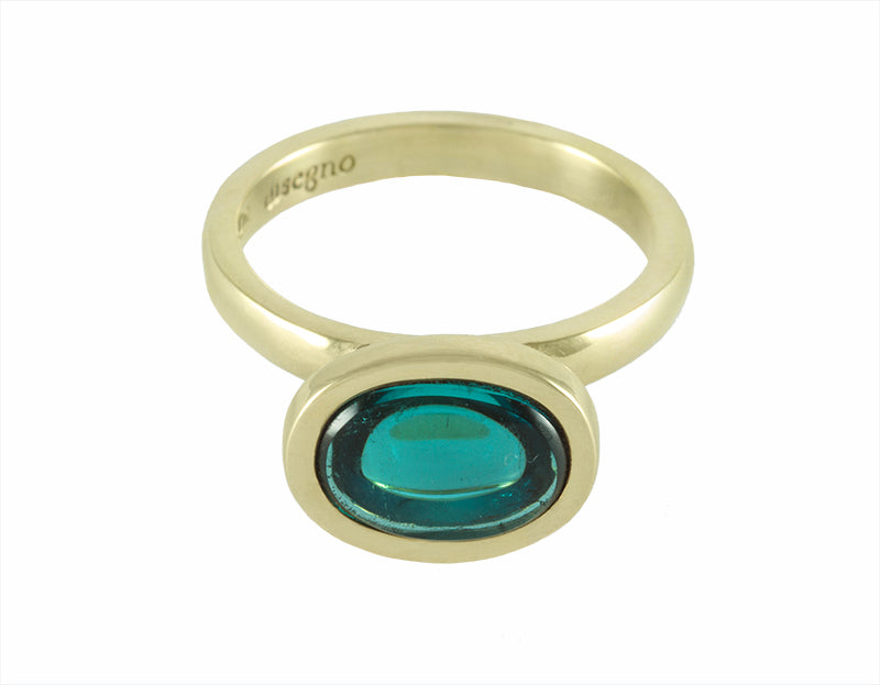 Indicolite tourmaline in 18k green gold ring
